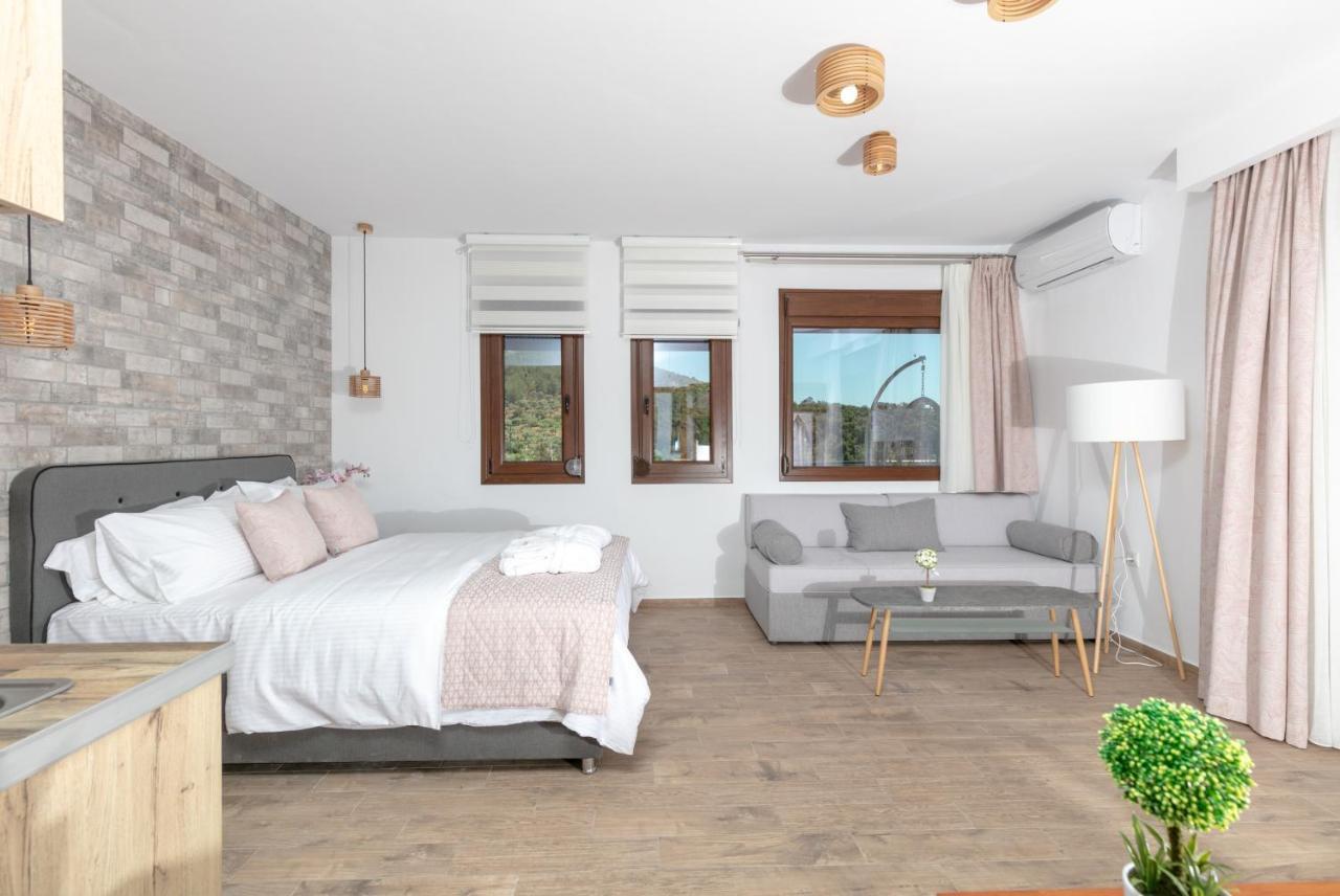 Dikap Luxury Aparts Limenaria  Exteriör bild