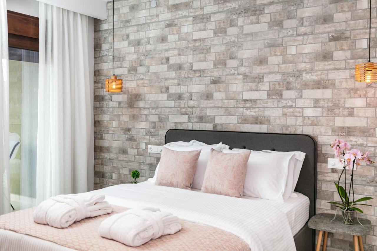 Dikap Luxury Aparts Limenaria  Exteriör bild