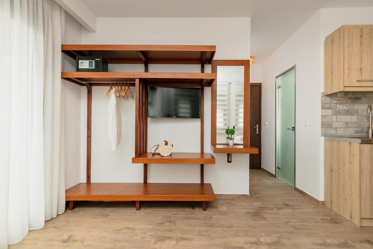Dikap Luxury Aparts Limenaria  Exteriör bild